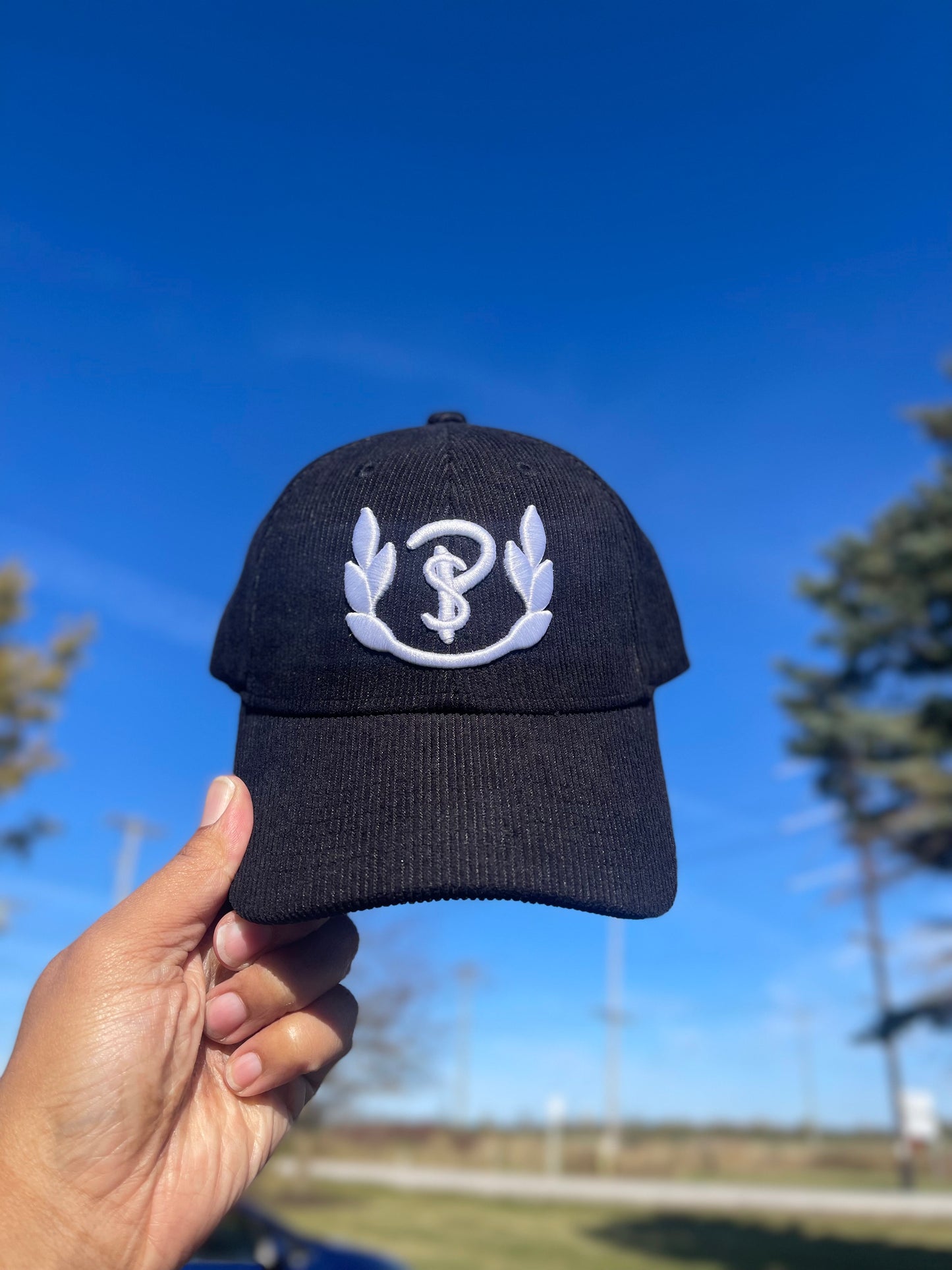 PS Laurel Cap